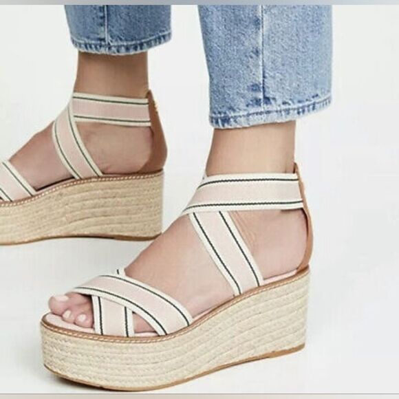 Tory Burch - Picture 1 of 12
